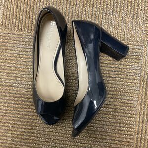 Naturalizer Womens Navy Blue Patent Peep Toe Heels Shoes Size 10 M  N5 Comfort